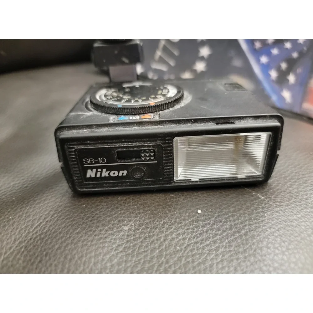 Nikon 🔹 item